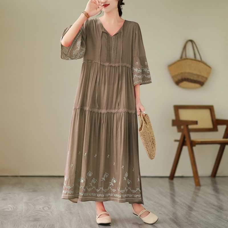 Embroidered Loose Fitting Women's Dress