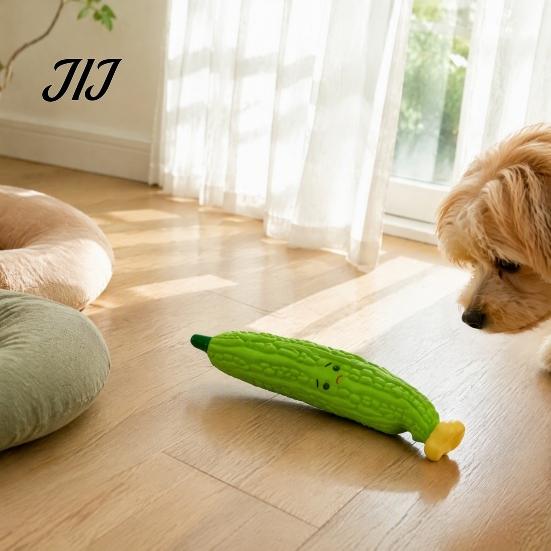 Natural Latex Puppy Teething Toys Realistic Fruit And Vegetable Dog Chew Toy, Squeaky Toy for Puppies, Safe Pets Bite Resistant Interactive