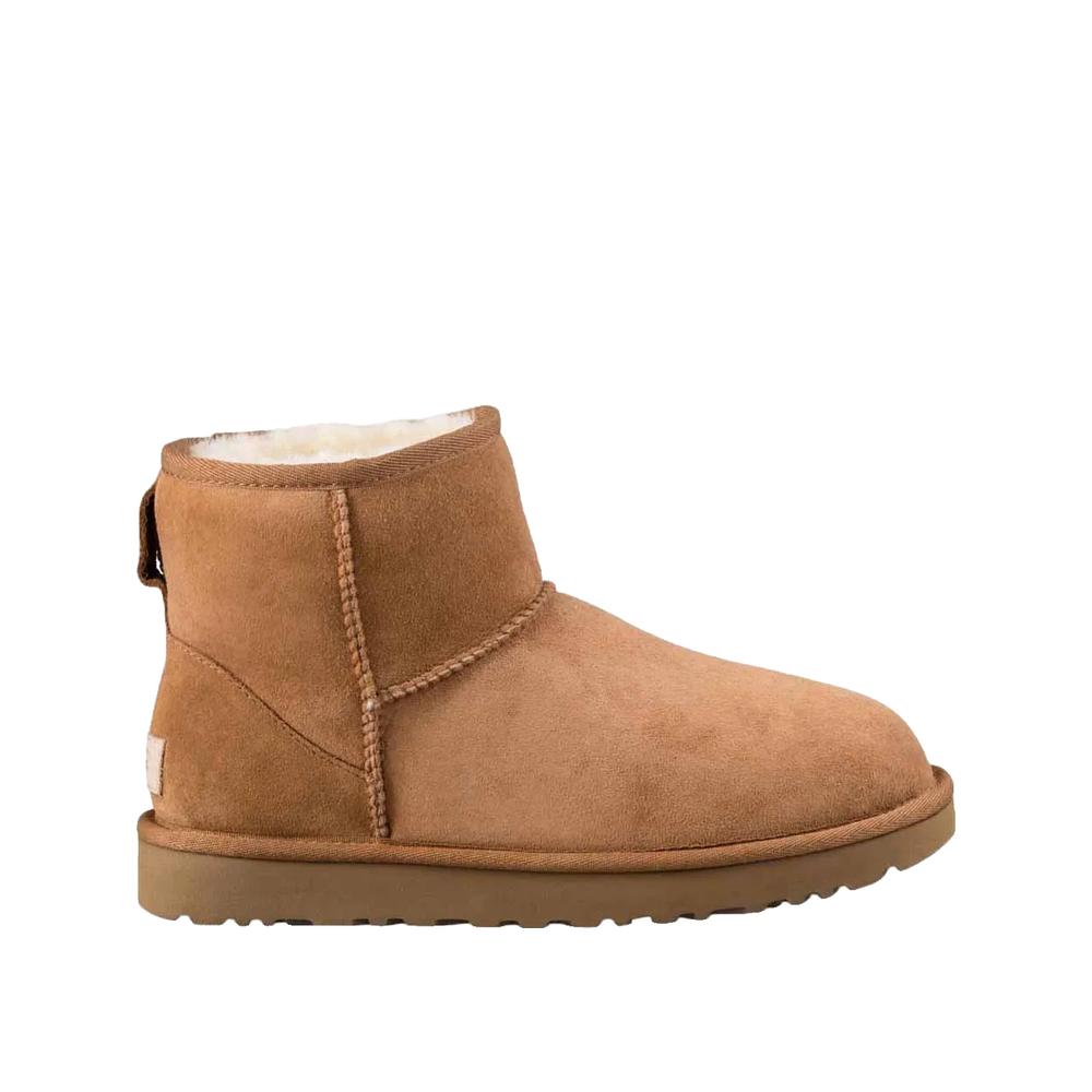 Boots UGG Classic Mini II