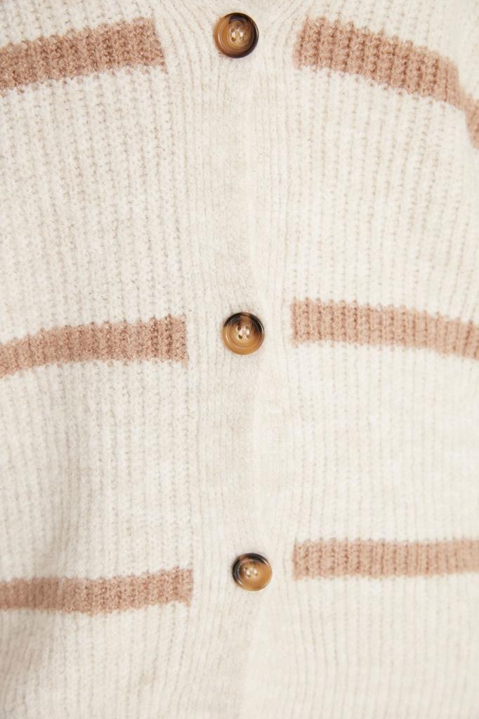 Women's Fashionable Stylish Cardigan Black Wide Fit Soft Textured Striped Knitwear Cardigan