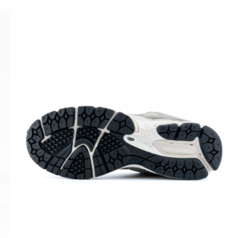 New Balance Клуб 2002r Серый Ml2002rc