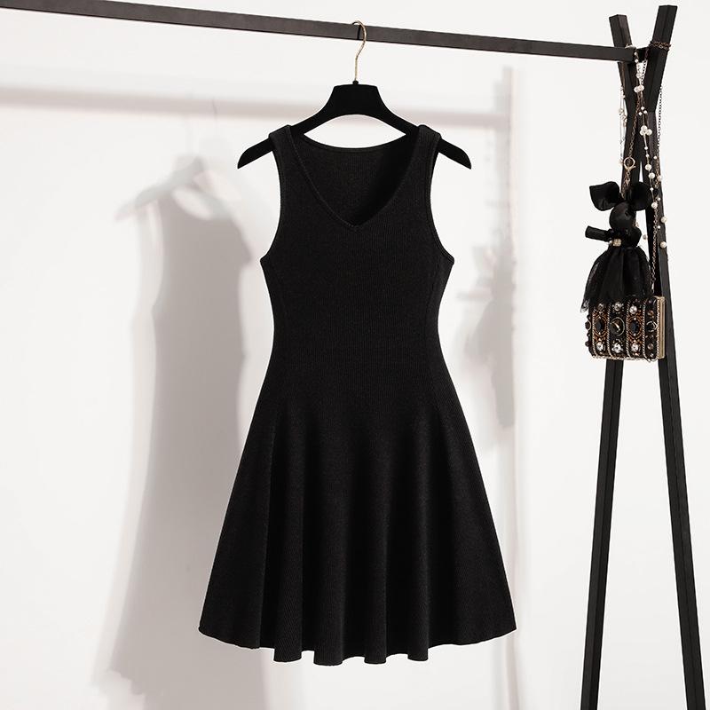 Plus Size Women's Summer 2026 V-Neck Knit Vest Dress - Slimming French Style
