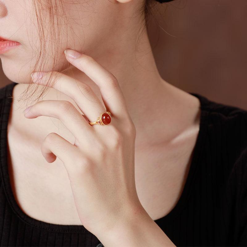 Старинные золотые изделия, инкрустированные натуральным красным сердоликом овальные кольца для женщин, простой креативный дизайн, открытие ретро, новинка в ювелирных изделиях