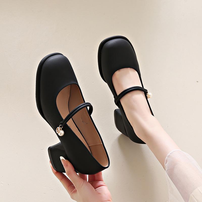 Туфли женские Мэри Джейн 2025 новые толстые каблуки высокие каблуки маленькие кожаные туфли одинарные туфли женские туфли