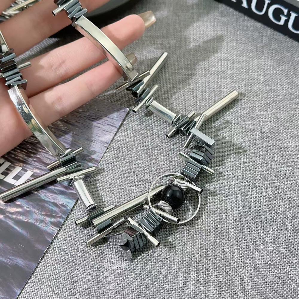 Dark Cyberpunk Style Irregular Titanium Steel Necklace High Fashion Cool Choker Fashion Neck Accessories For Men And Women
