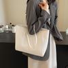 Ретро сумка большой вместимости женская сумка 2024 новая модная корейская версия красивая сумка-тоут персонализированная модная сумка через плечо для поездок на работу
