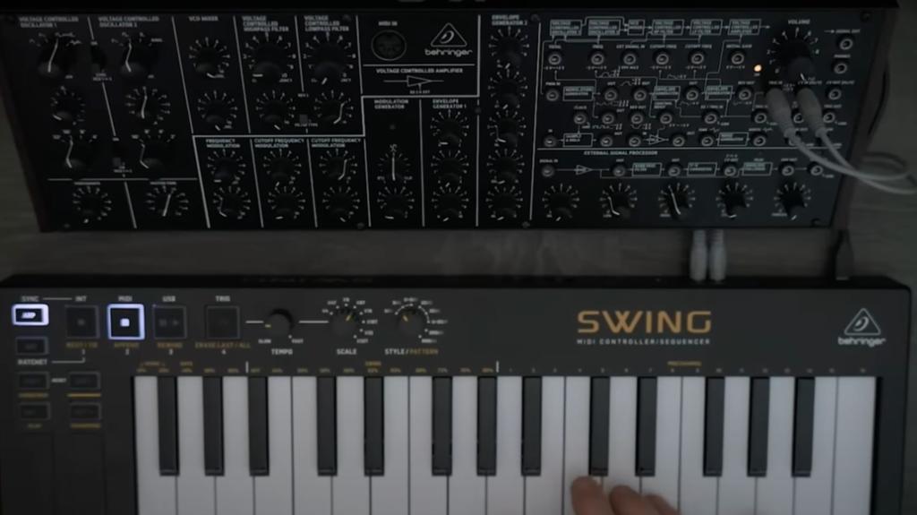Behringer k-2 mk ii - syntezator analogowy
