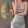 Складной вентилятор Легкий портативный ручной вентилятор Высококачественный бамбуковый вентилятор с кисточкой для ежедневного использования