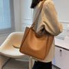 Large Capacity Bag Women'S New Bucket Bag Trendy Soft Leather Texture Shoulder Messenger Bag