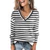 Женский полосатый пуловер с V-образным вырезом и длинными рукавами