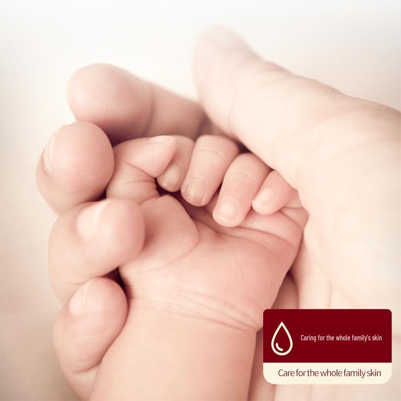 Cindynell Лошадиное масло Увлажняющий крем против трещин для рук и ног