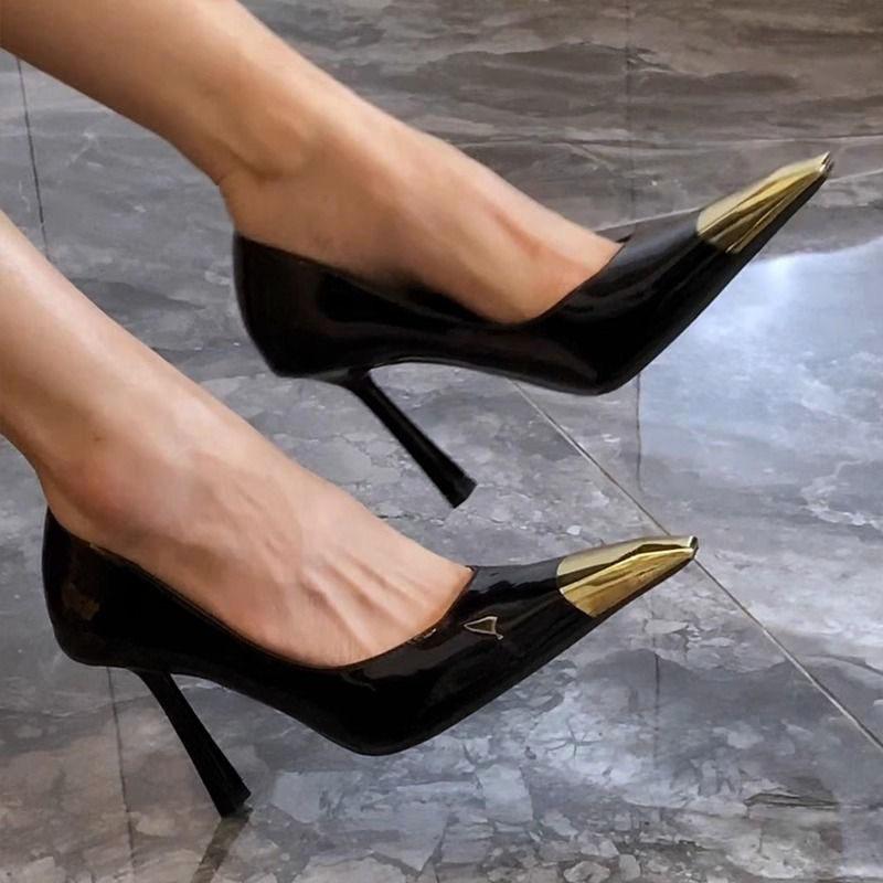 Черные лакированные туфли на высоком каблуке с металлическим носком, новые осенние легкие сексуальные туфли знаменитости на тонком каблуке, тонкие женские туфли