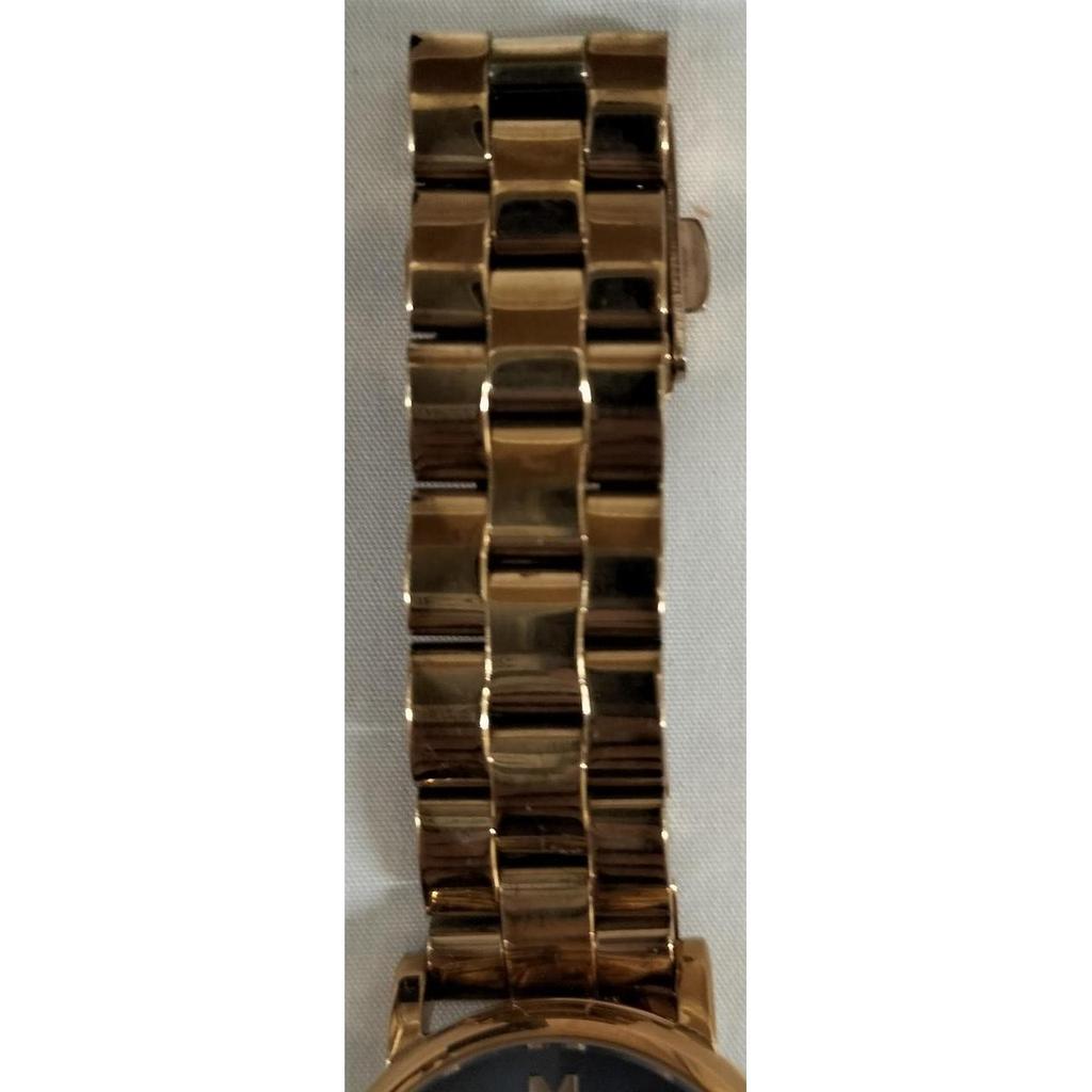 Подержанные часы MARC JACOBS MBM3332