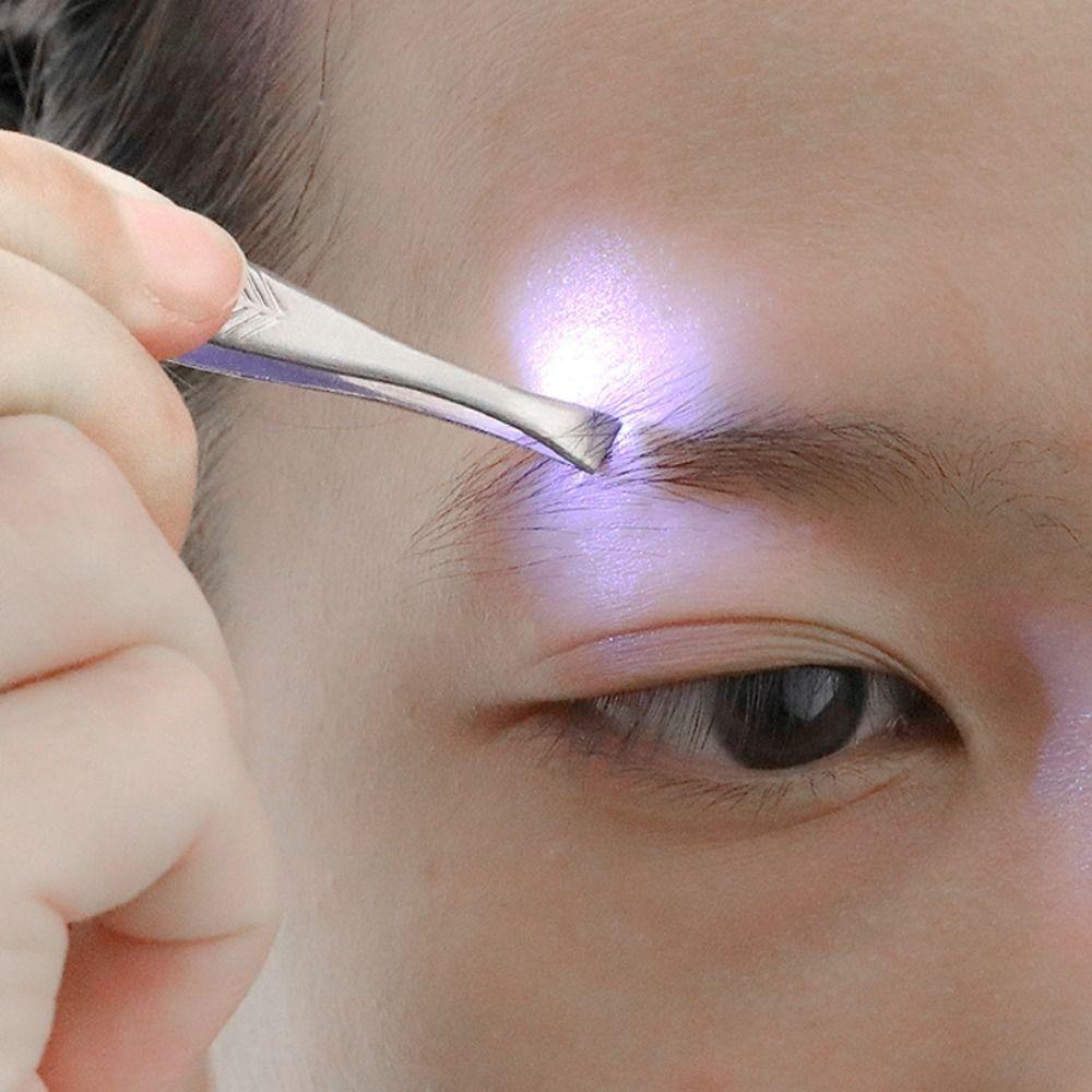 Smart Design Eyebrow Tweezers with LED Light Makeup Tools Portable Eyebrow Clip For Brow Shaping