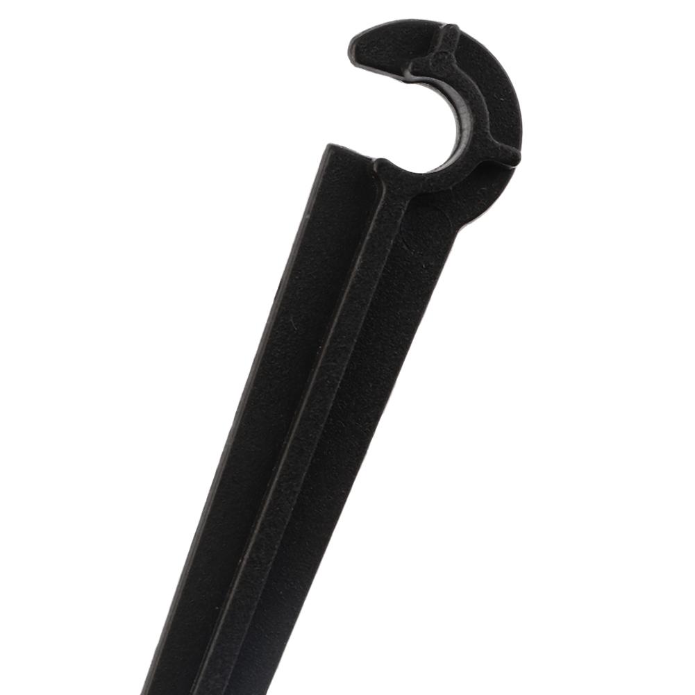 50Pcs Irrigation Drip Support Stakes C- Shape Fixed Stems Holder Bracket for 4/7mm Drip Irrigation Pipe Inserting Ground