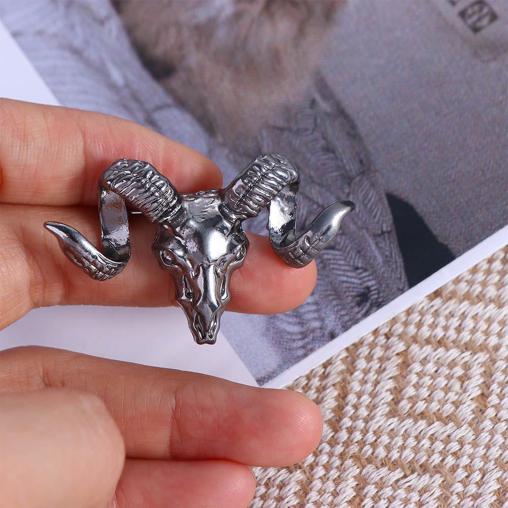 Badge Corsage Luxury Metal Badge British Style Brooch Man Pins Suit Accessories Sheep Brooch
