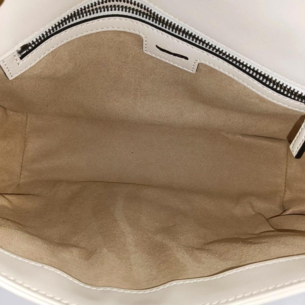[Pre-Owned] GG Marmont Gold Logo Quilted Chain Shoulder Bag Small - Excellent #1V34W91