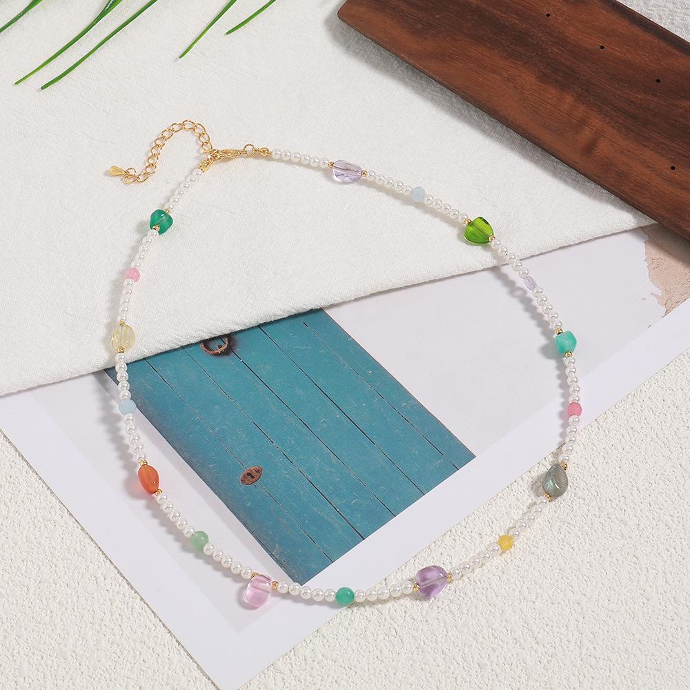GEMCHIC Женское Ожерелье из Цветных Стеклянных Бусин и Натуральных Камней Оригинального Дизайна Милая Девушка Модная Универсальная Цепочка на Ключицы