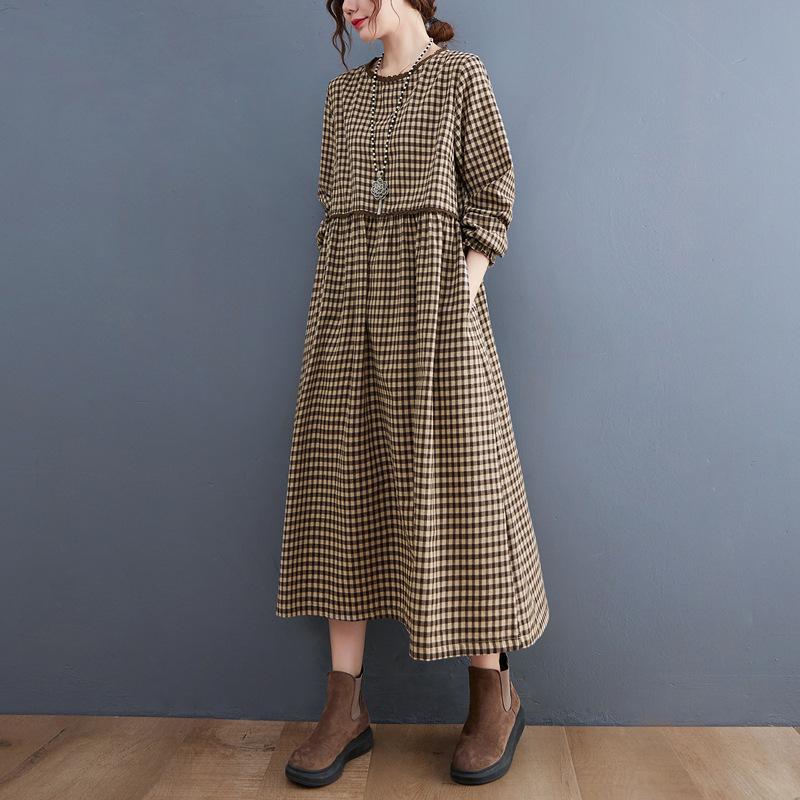 Korean Version of Wooden Ear Lace Plaid Dress Plus-size Women's Casual Dress