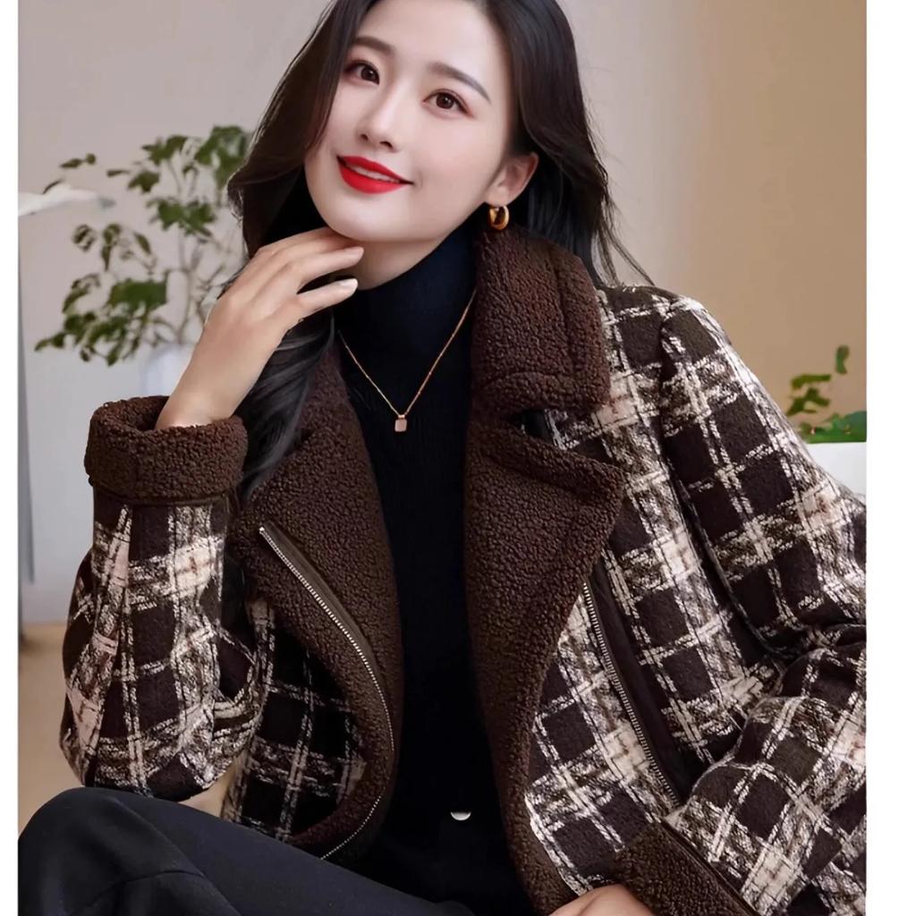 Women's Winter Slim-Fit Contrast Collar Faux Shearling Plaid Jacket Chic Short-Length Blazer with Suit Collar