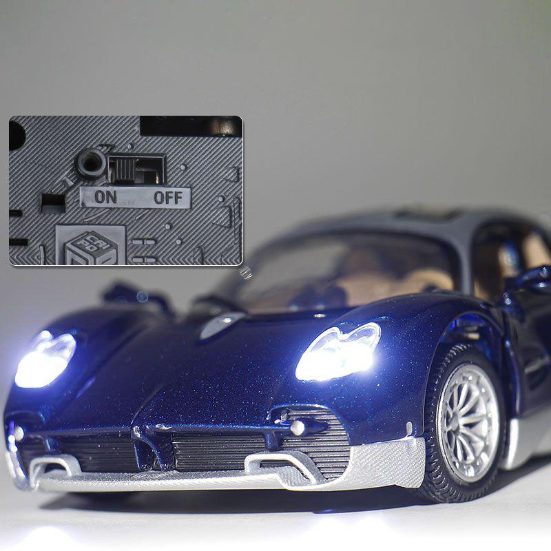 1/32 Суперкар Pagani Utopia Сплав Литой Игрушечная Модель Автомобиля Звук и Свет Детская Игрушка Коллекционные Предметы Подарок на День Рождения