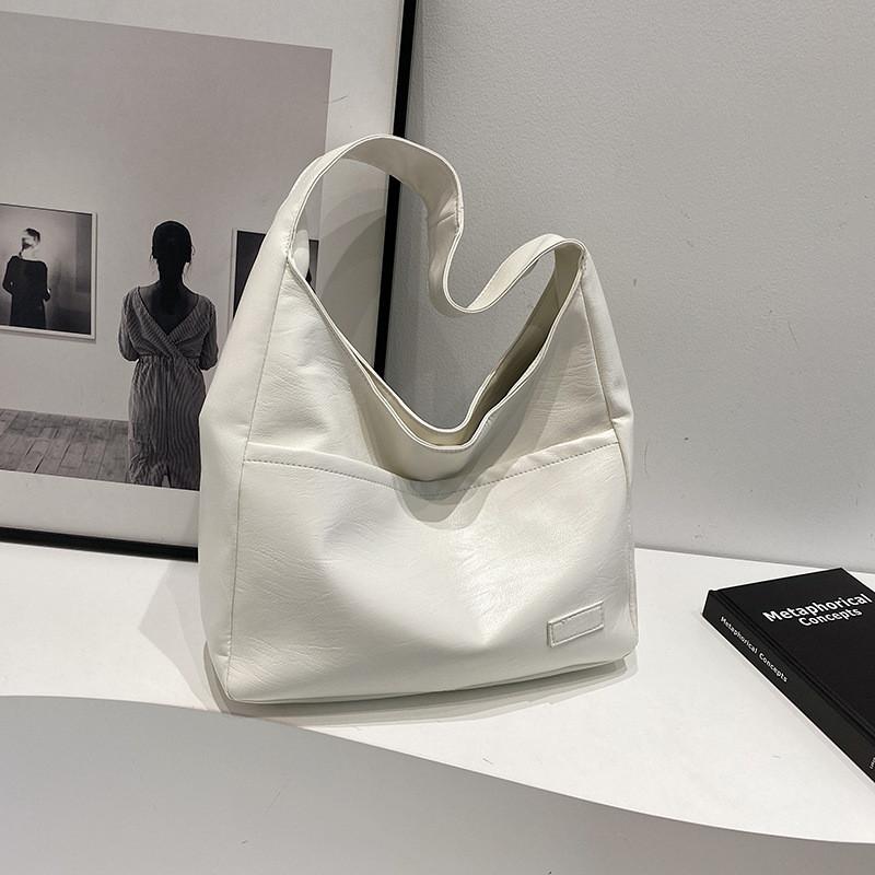 Chic Retro Large Capacity Tote Bag For Women With Unique Design And Stylish Appeal In Black White Brown Or Coffee Colors