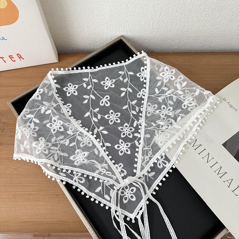 Retro Lace Bandana Headband White Woven Floral Print Hair Scarf Bohemia Triangle Headscarf Hat Sweet Women Hair Accessories