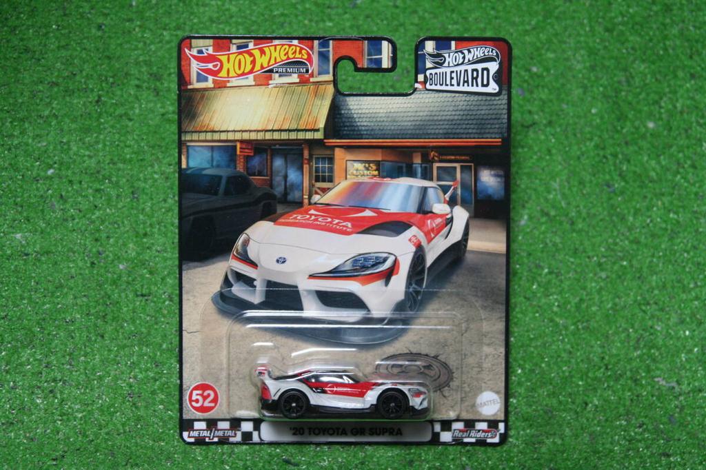 Hot Wheels БУЛЬВАР TOYOTA GR SUPRA №52 '20