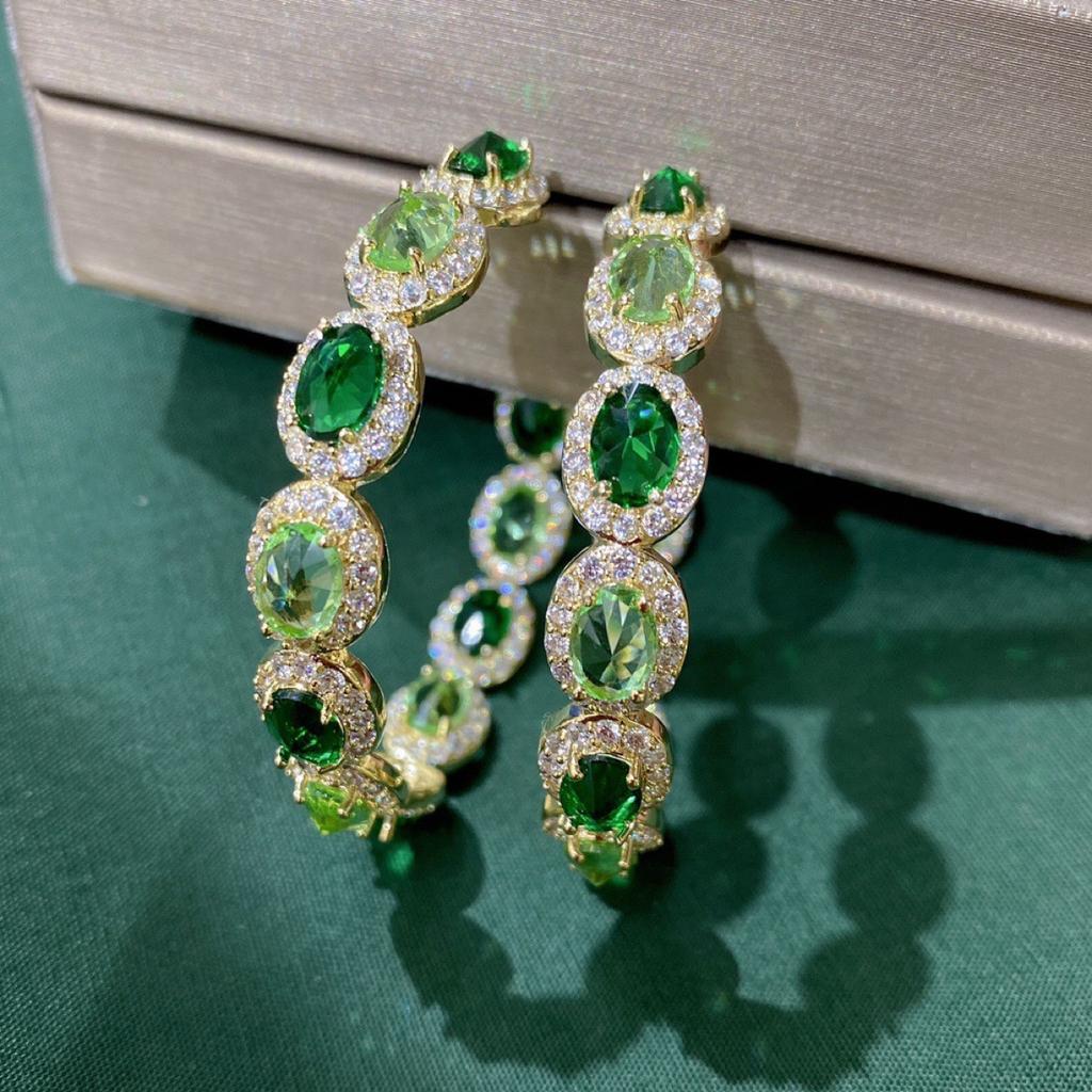 Новинка 2022 года, женские серьги-кольца с блестящим зеленым цирконием AAAAA, элегантные роскошные серьги цвета желтого золота, модные свадебные украшения