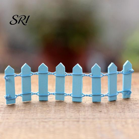 Miniature Garden Fence 2 Pcs Mini Wood Micro Landscape Ornaments 4x1.2 Inch Fairy Small Picket Figurine for Dollhouse Home Plant Pot DIY Crafts Door