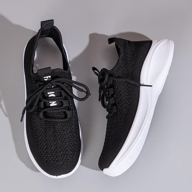 Модные черные трикотажные повседневные кроссовки женские сетчатые дышащие кроссовки на шнуровке женские легкие удобные спортивные туфли на платформе женские