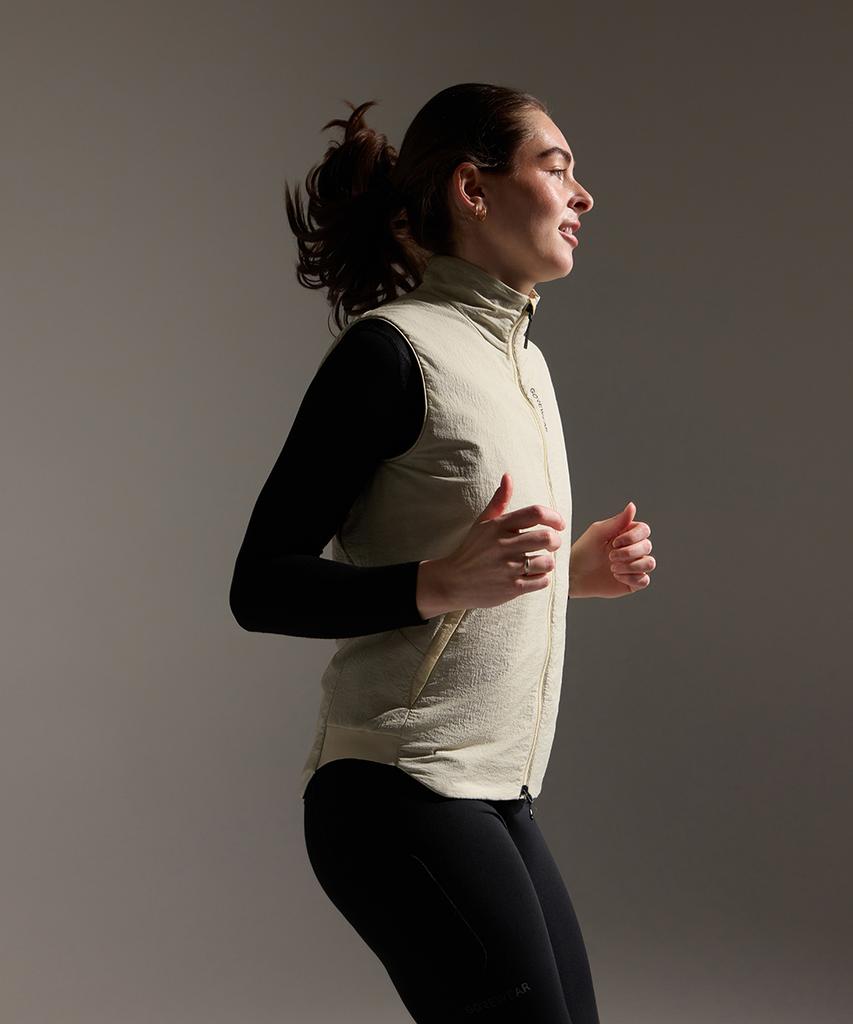 Gorewear Concurve Windstopper Epe Insulated Vest - Tech Beige (Women'S) Windproof And Thermal Vest