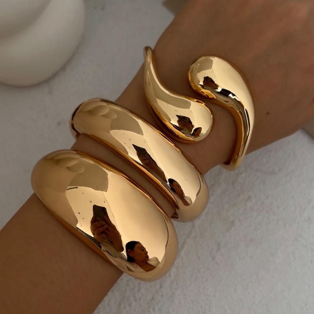 Ingemark Creative Punk Smooth Water Drop Open Bangles for Women Hip Hop Gold Color Geometric Spring Bracelet Men Jewelry Gift