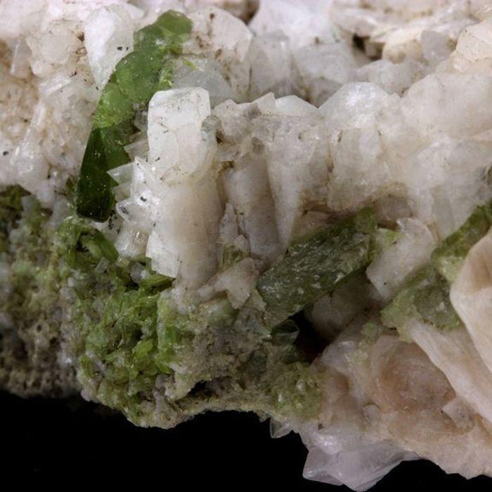 Sphène Titanite 905.0 carats