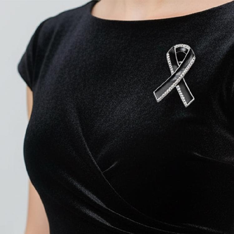 Изысканная брошь в форме ленты Классический черный значок на лацкан для деловой одежды и особых случаев