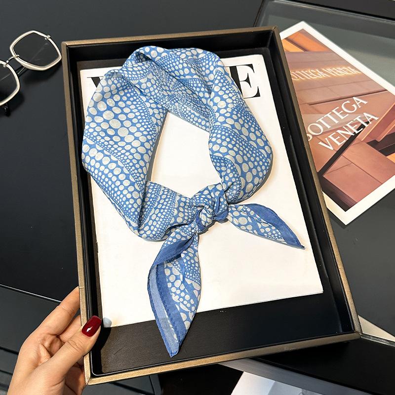 30% Silk 70% Cotton Scarf Women Square Neck Shawls Wraps for Ladies Foulard Scarves Pashmina Female Hijab Bandana Bufanda 70cm