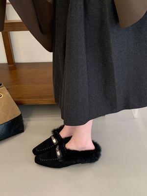 Шлепанцы на плоском каблуке с острым носком из плюшевого хлопка женская обувь для ношения осенью и зимой металлическая пряжка с одним ремешком сумка на голову полусапожки