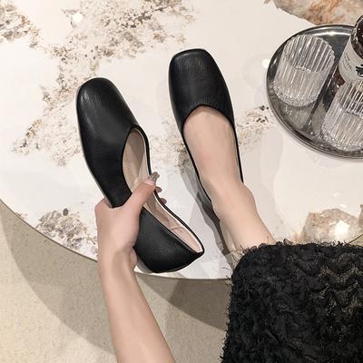 Туфли Мэри Джейн на мягкой подошве Мягкая подошва с мелким вырезом Весна и лето 2025 Новые универсальные туфли для通勤 Плоские женские туфли