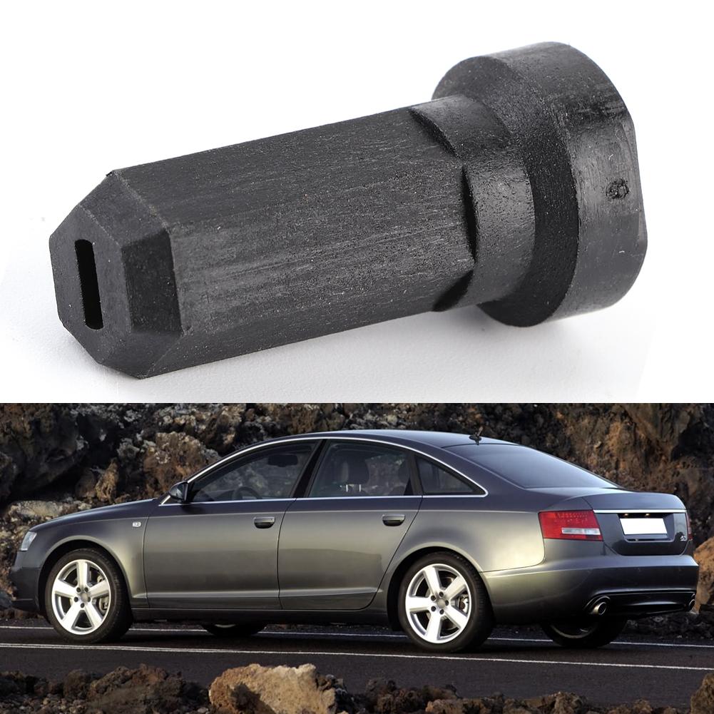 Болт крепления заднего фонаря автомобиля 8P0945300 подходит для TT A3 A6