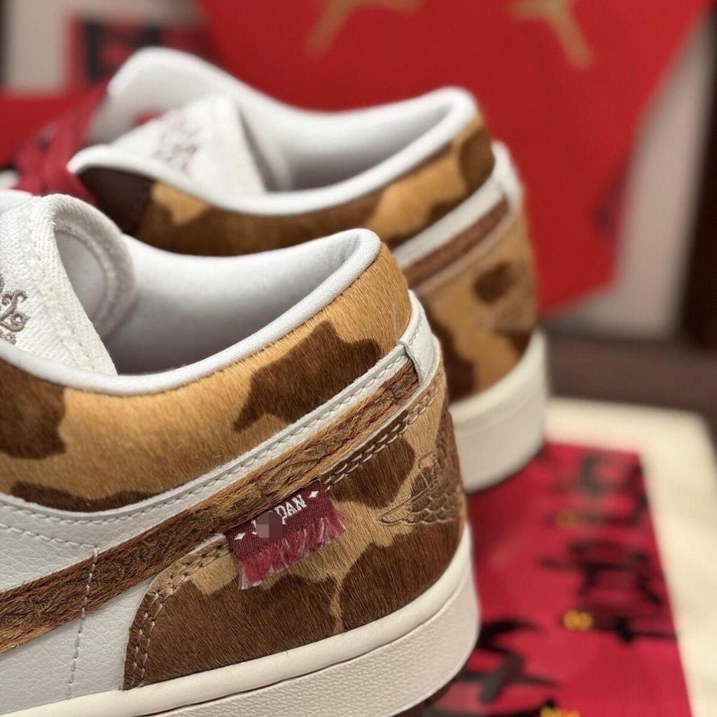 Ограниченная серия AJ1 2026 года «Год Лошади» Ретро-кроссовки - Удобные и универсальные Классический американский стиль для мужчин и женщин.