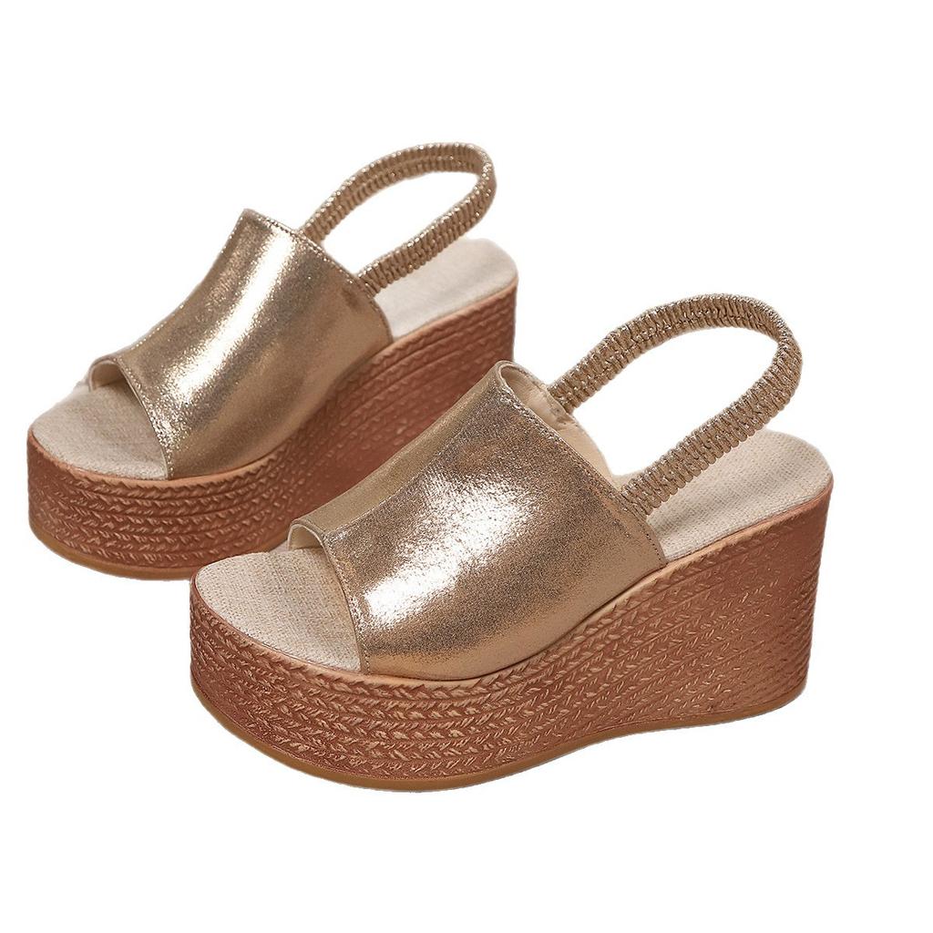 Золотистые босоножки на танкетке для женщин, лето 2025, новые односложные повседневные пляжные босоножки на платформе для женщин