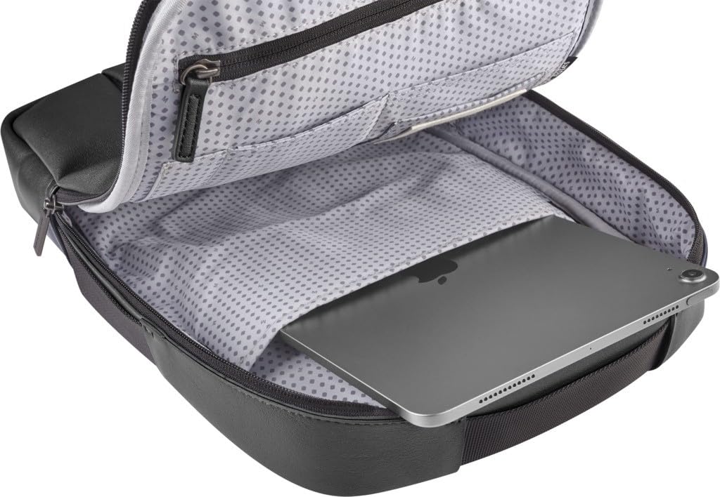 Moleskine Business Bag, Fits 13-inch Laptop, Backpack, Classic Professional, Vertical Design, New Model, Black, One Size