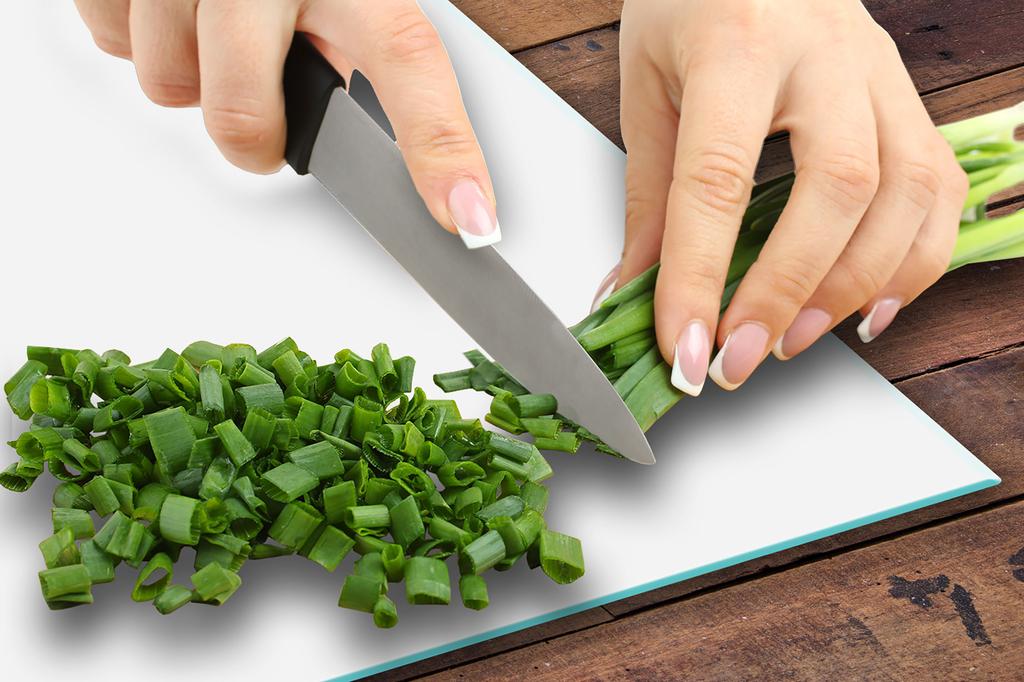 GLASS CUTTING BOARD 45x52 WHITE 7in1