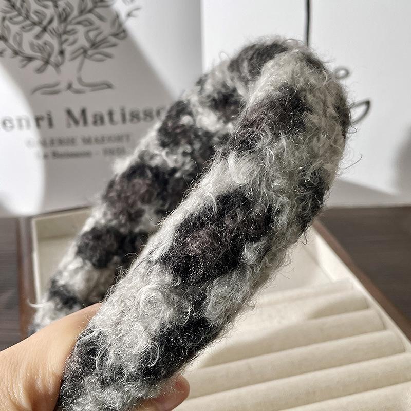 French Elegance Black Series Pearl Headband with Teeth - Autumn/Winter Collection