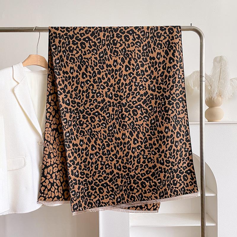 Fashion Leopard Print Double-Sided Imitation Cashmere Scarf Winter High-End Warm Shawl Women