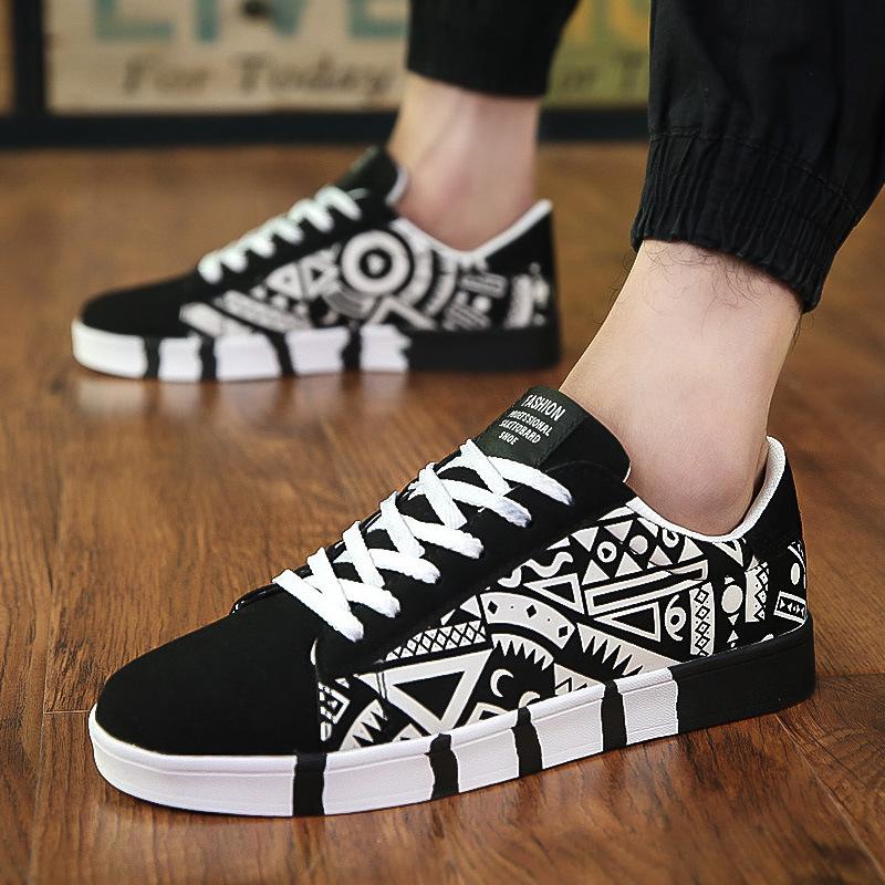 Fashion Summer Autumn Men Shoes Fashion Graffiti Men's Sneaker Lightweight Mens Casual Shoes Low Top Breathable Black Male Canvas Shoes