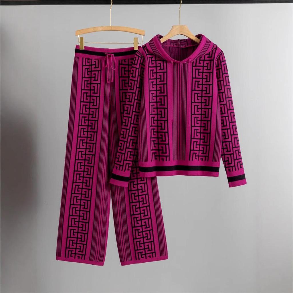 European Style Women's Spring Knitted Set: Hooded Sweater & Slimming Wide-Leg Pants