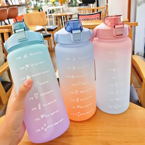 MYEEDA 2-Liter Water Bottle, Made of Food-Contact-Safe Resin, with Marking, BPA-Free, for Direct Drinking, Stylish, Motivational Water Bottle, Large C