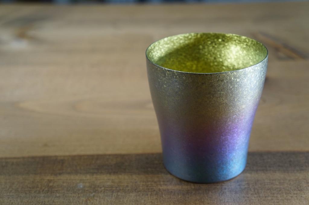 HORIE Сделано в префектуре Ниигата Титановый двойной стакан Koga 250 куб. см Сделано в Японии Tsubame, (Цвет радуги) Т15КГ250-2