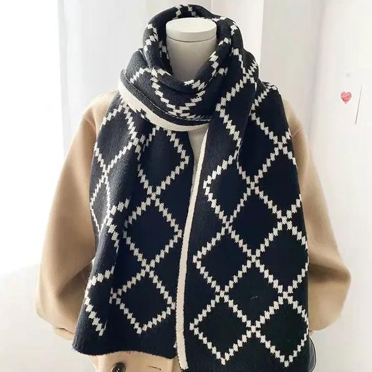 WTEMPO Women's Retro Elegant Printed Cold-proof Windproof Warm Scarves Outdoor Autumn Winter Casual Versatile Scarves